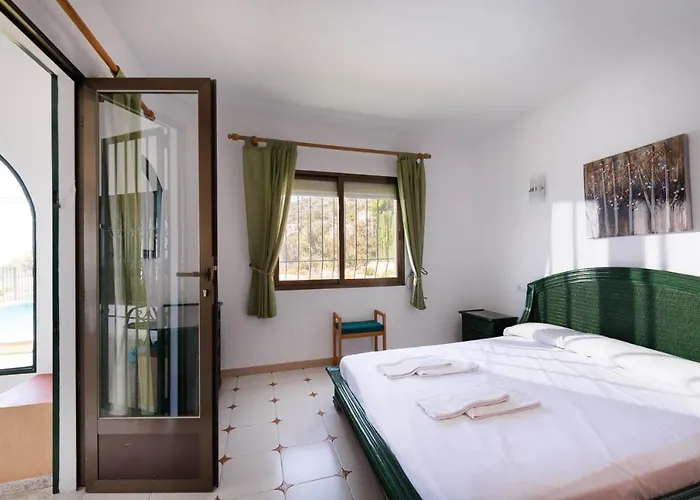 ヴィラ Andres - Plusholidays カルプ