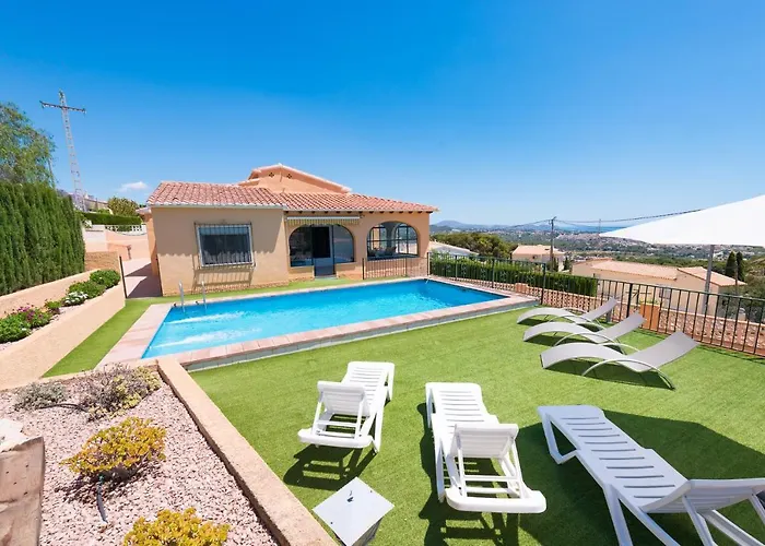 Andres - Plusholidays ヴィラ